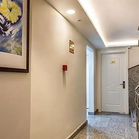 Royal Bosphorus & Hamam 3*