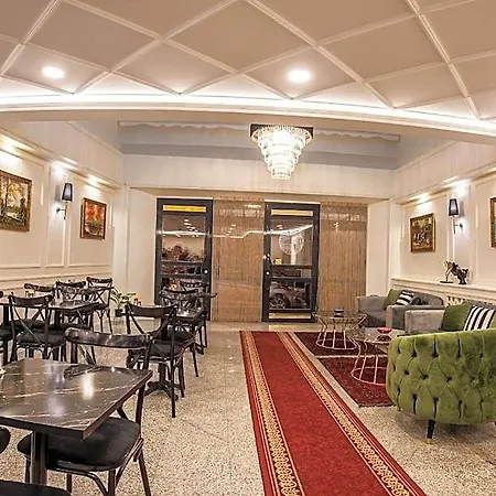 Royal Bosphorus & Hamam Hotel 3*