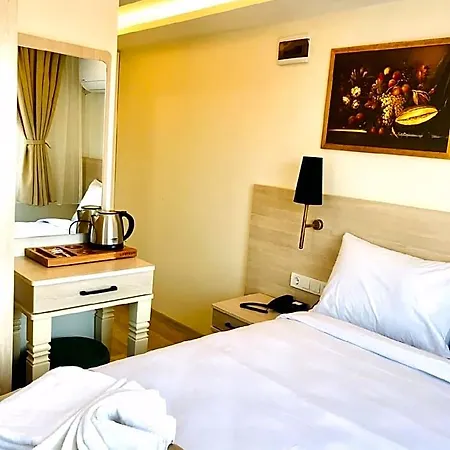 Royal Bosphorus & Hamam