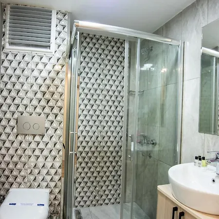 Royal Bosphorus & Hamam